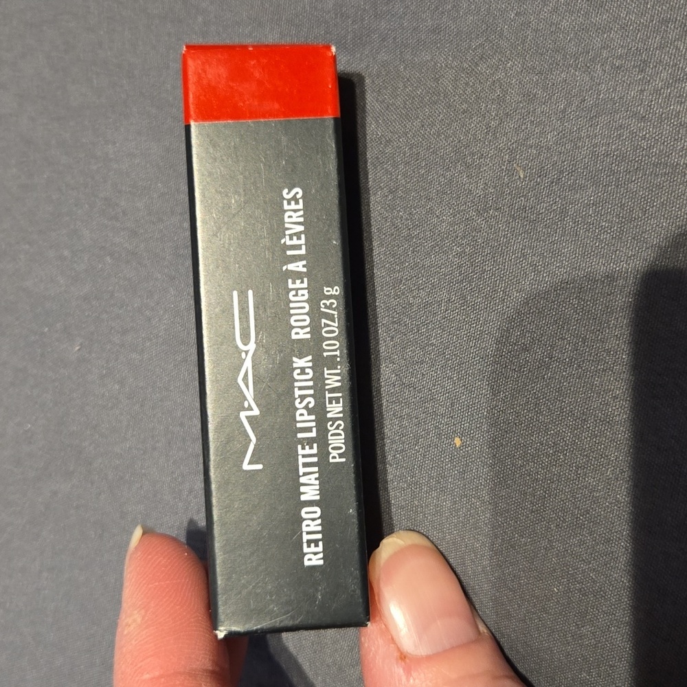 MAC lipstick 💄 - Picture 4 of 5